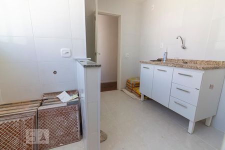 Apartamento à venda com 78m², 2 quartos e 2 vagasCozinha e Área de Serviço