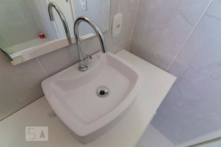 Apartamento à venda com 78m², 2 quartos e 2 vagasBanheiro da Suíte