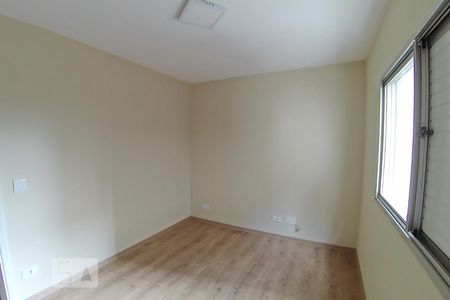 Quarto 1 de apartamento para alugar com 3 quartos, 81m² em Itaim Bibi, São Paulo