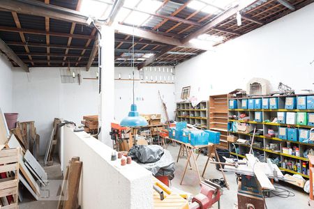 Casa à venda com 432m², 3 quartos e 5 vagasOficina