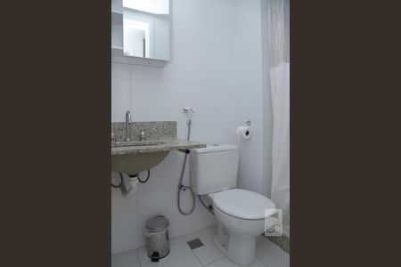 Apartamento à venda com 62m², 2 quartos e 1 vagaBanheiro Social