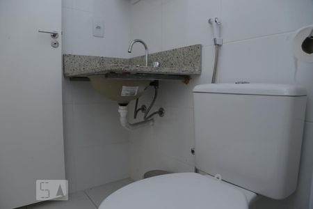 Apartamento à venda com 62m², 2 quartos e 1 vagaBanheiro Social