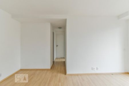 Apartamento à venda com 67m², 2 quartos e 1 vaga Apartamento à venda com 67m², 2 quartos e 1 vagaSala