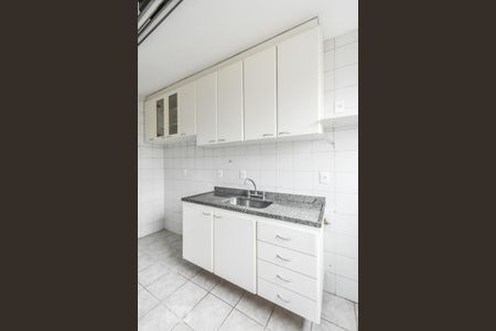 Apartamento à venda com 67m², 2 quartos e 1 vaga Apartamento à venda com 67m², 2 quartos e 1 vagaCozinha