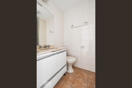Apartamento à venda com 67m², 2 quartos e 1 vaga Apartamento à venda com 67m², 2 quartos e 1 vagaBanheiro Social