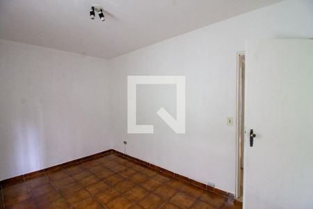 Quarto 2 de apartamento para alugar com 2 quartos, 50m² em Parque Santo Antônio, Guarulhos