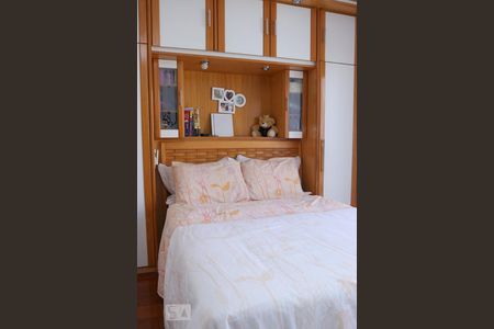 Apartamento à venda com 400m², 4 quartos e 2 vagas Apartamento à venda com 400m², 4 quartos e 2 vagasQuarto 2