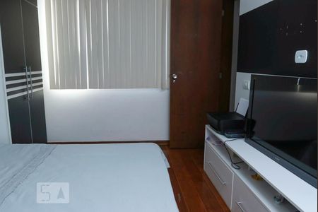 Apartamento à venda com 400m², 4 quartos e 2 vagas Apartamento à venda com 400m², 4 quartos e 2 vagasQuarto 3