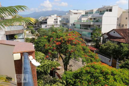 Apartamento à venda com 400m², 4 quartos e 2 vagas Apartamento à venda com 400m², 4 quartos e 2 vagasVista