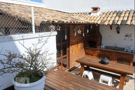 Apartamento à venda com 400m², 4 quartos e 2 vagas Apartamento à venda com 400m², 4 quartos e 2 vagasCobertura