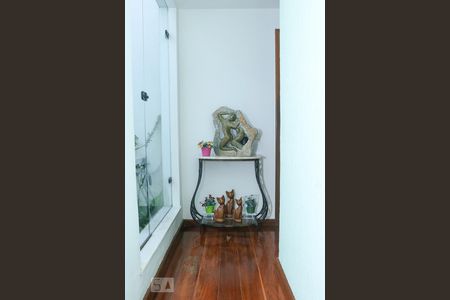 Apartamento à venda com 400m², 4 quartos e 2 vagas Apartamento à venda com 400m², 4 quartos e 2 vagasCorredor