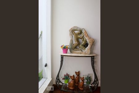 Apartamento à venda com 400m², 4 quartos e 2 vagas Apartamento à venda com 400m², 4 quartos e 2 vagasCorredor