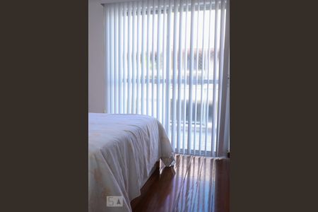 Apartamento à venda com 400m², 4 quartos e 2 vagas Apartamento à venda com 400m², 4 quartos e 2 vagasQuarto 2