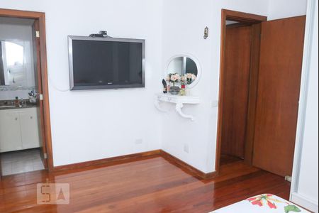 Apartamento à venda com 400m², 4 quartos e 2 vagas Apartamento à venda com 400m², 4 quartos e 2 vagasSuite 1