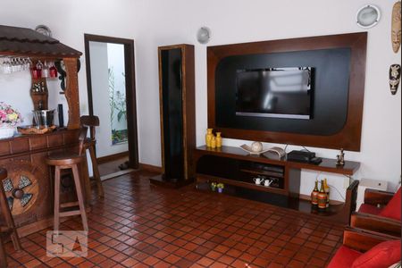 Apartamento à venda com 400m², 4 quartos e 2 vagas Apartamento à venda com 400m², 4 quartos e 2 vagasSala de Estar