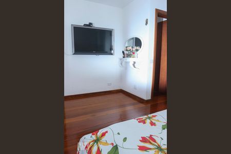 Apartamento à venda com 400m², 4 quartos e 2 vagas Apartamento à venda com 400m², 4 quartos e 2 vagasSuite 1