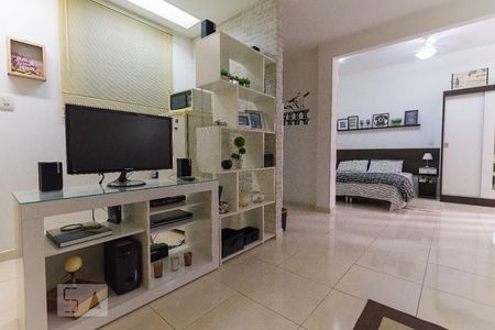 Sala de Estar de kitnet/studio à venda com 1 quarto, 42m² em Flamengo, Rio de Janeiro