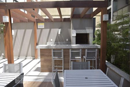 Apartamento à venda com 68m², 2 quartos e 1 vagaÁrea comum - Churrasqueira