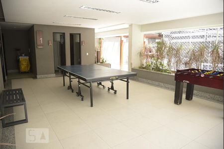 Apartamento à venda com 68m², 2 quartos e 1 vagaÁrea de Jogos
