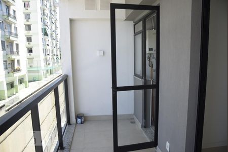 Varanda de apartamento à venda com 2 quartos, 68m² em Tanque, Rio de Janeiro