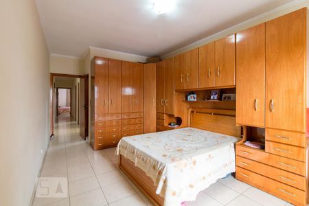 Casa à venda com 183m², 3 quartos e 2 vagasQuarto 3 suíte