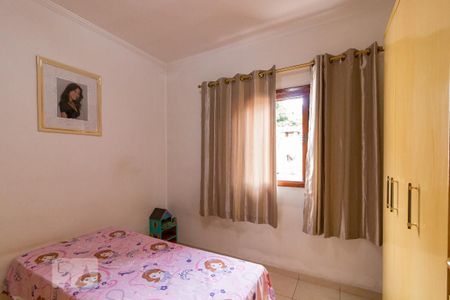 Casa à venda com 183m², 3 quartos e 2 vagasQuarto 2