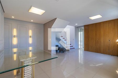 Apartamento à venda com 2 quartos, 178m² em Jardim Tupanci, Barueri