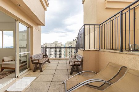 Apartamento à venda com 178m², 2 quartos e 2 vagasÁrea Externa