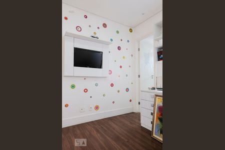 Apartamento à venda com 136m², 3 quartos e 2 vagasSuíte 1