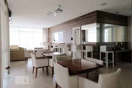 Apartamento à venda com 136m², 3 quartos e 2 vagasÁrea comum - Salão de festas