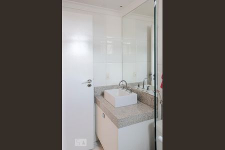 Apartamento à venda com 136m², 3 quartos e 2 vagasBanheiro da suíte 3