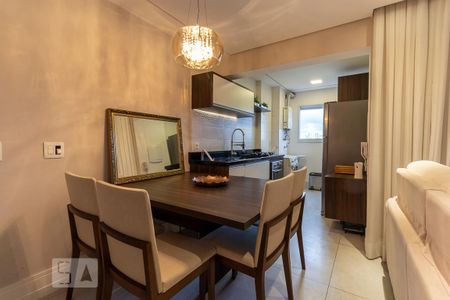 Apartamento à venda com 66m², 1 quarto e 1 vaga Apartamento à venda com 66m², 1 quarto e 1 vagaSala de Jantar
