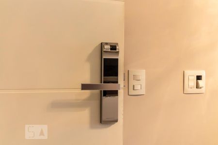 Apartamento à venda com 66m², 1 quarto e 1 vaga Apartamento à venda com 66m², 1 quarto e 1 vagaEntrada
