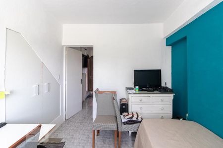 Casa à venda com 500m², 5 quartos e 5 vagasKitnet - Comodo 2