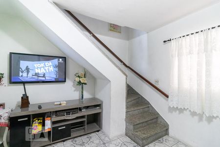Sala de casa à venda com 5 quartos, 500m² em Conjunto Residencial Sitio Oratório, São Paulo