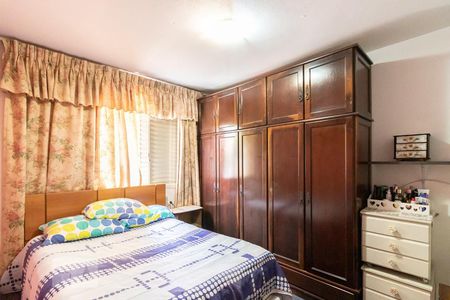 Quarto 1 de casa à venda com 5 quartos, 500m² em Conjunto Residencial Sitio Oratório, São Paulo