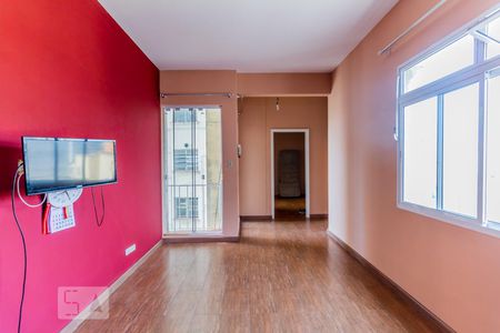 Apartamento para alugar com 65m², 1 quarto e sem vagaSala