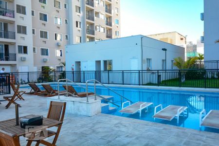 Apartamento para alugar com 50m², 2 quartos e 1 vaga Apartamento para alugar com 50m², 2 quartos e 1 vagaÁrea comum - Piscina