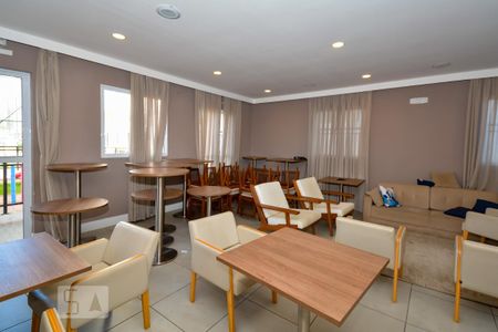 Apartamento para alugar com 50m², 2 quartos e 1 vaga Apartamento para alugar com 50m², 2 quartos e 1 vagaÁrea comum - Salão de festas