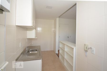 Apartamento para alugar com 50m², 2 quartos e 1 vaga Apartamento para alugar com 50m², 2 quartos e 1 vagaCozinha e Área de Serviço