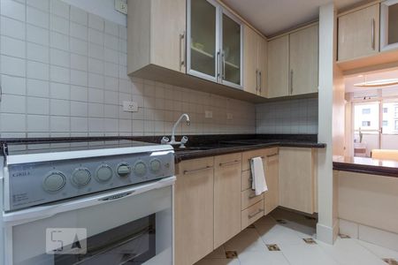 Apartamento à venda com 68m², 1 quarto e 1 vagaCozinha