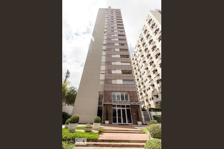 Apartamento à venda com 68m², 1 quarto e 1 vagaFachada