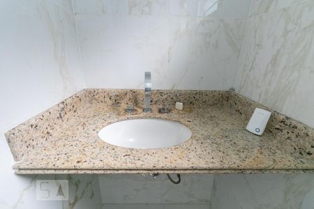 Casa para alugar com 310m², 3 quartos e 2 vagasBanheiro 2