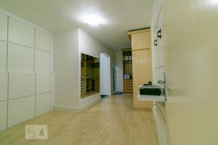 Casa para alugar com 310m², 3 quartos e 2 vagasSuíte