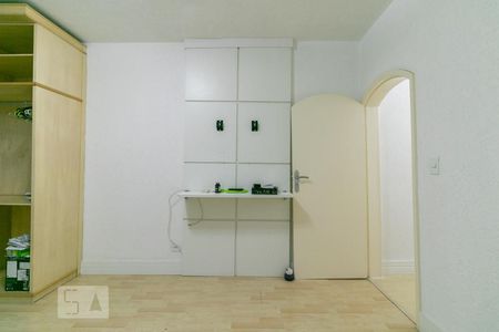 Casa para alugar com 310m², 3 quartos e 2 vagasSuíte