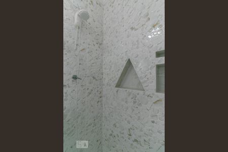 Casa para alugar com 310m², 3 quartos e 2 vagasBanheiro 3