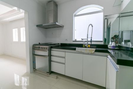 Casa para alugar com 310m², 3 quartos e 2 vagasCozinha