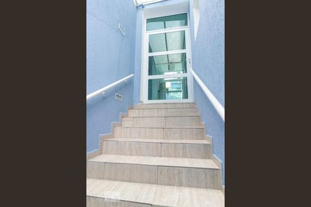 Casa para alugar com 310m², 3 quartos e 2 vagasEscada