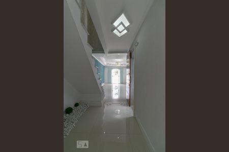 Casa para alugar com 310m², 3 quartos e 2 vagasCorredor