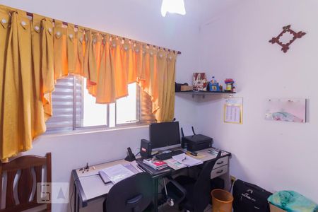 Casa à venda com 200m², 5 quartos e 2 vagas Casa à venda com 200m², 5 quartos e 2 vagasQuarto 2